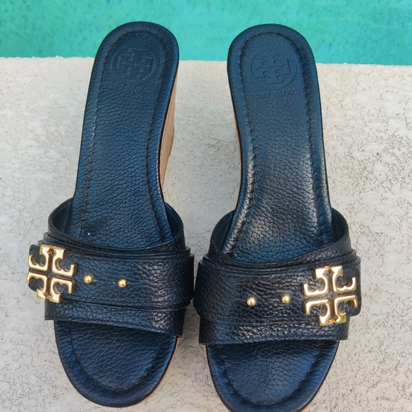 Tory Burch Shoes - Tory Burch leather slide